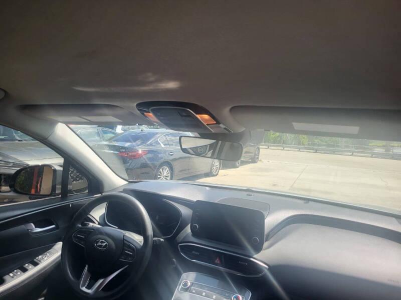 Hyundai Santa Fe SEL 2021