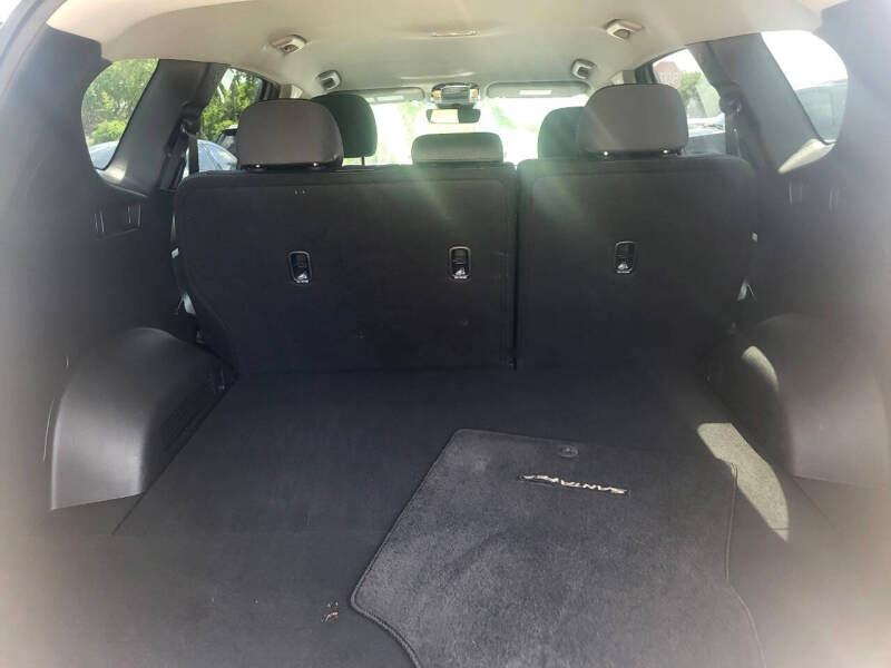 Hyundai Santa Fe SEL 2021