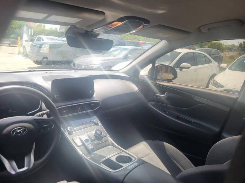 Hyundai Santa Fe SEL 2021