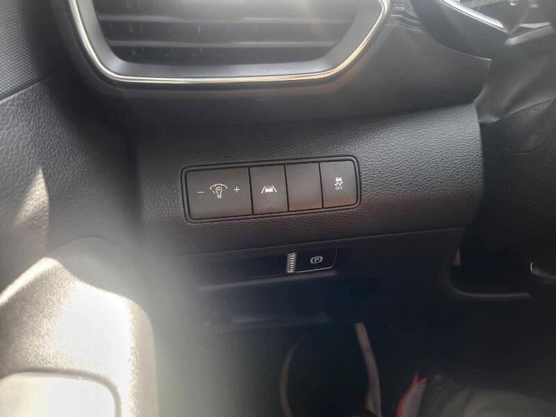 Hyundai Santa Fe SEL 2021