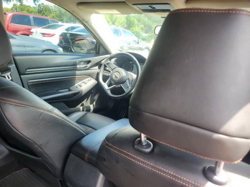 Nissan Altima 2.5 SR 2021