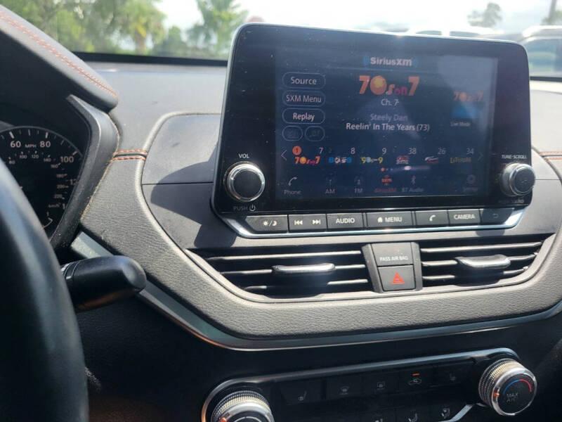 Nissan Altima 2.5 SR 2021