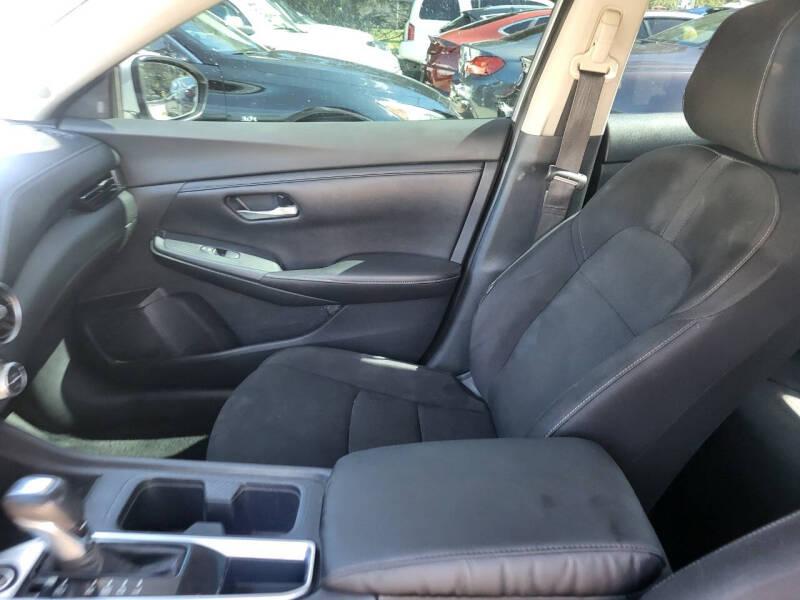 Nissan Sentra SV 2020