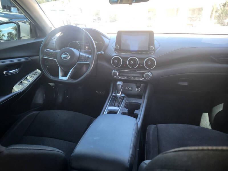 Nissan Sentra SV 2020