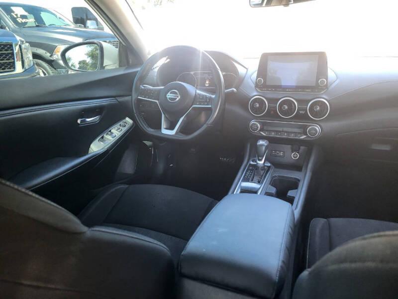 Nissan Sentra SV 2020