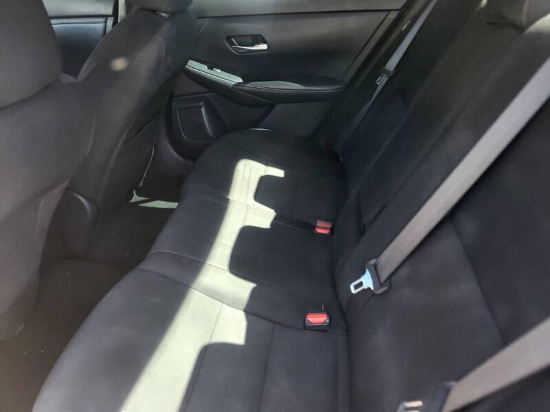 Nissan Sentra SV 2020