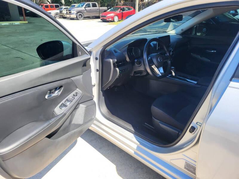 Nissan Sentra SV 2020