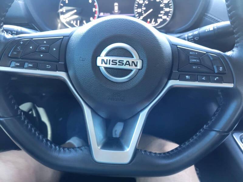 Nissan Sentra SV 2020