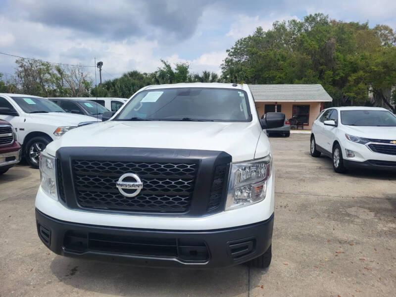 Nissan Titan S Regular Cab 2WD 2019