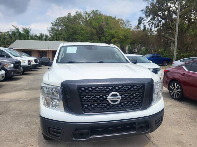 Nissan Titan S Regular Cab 2WD 2019