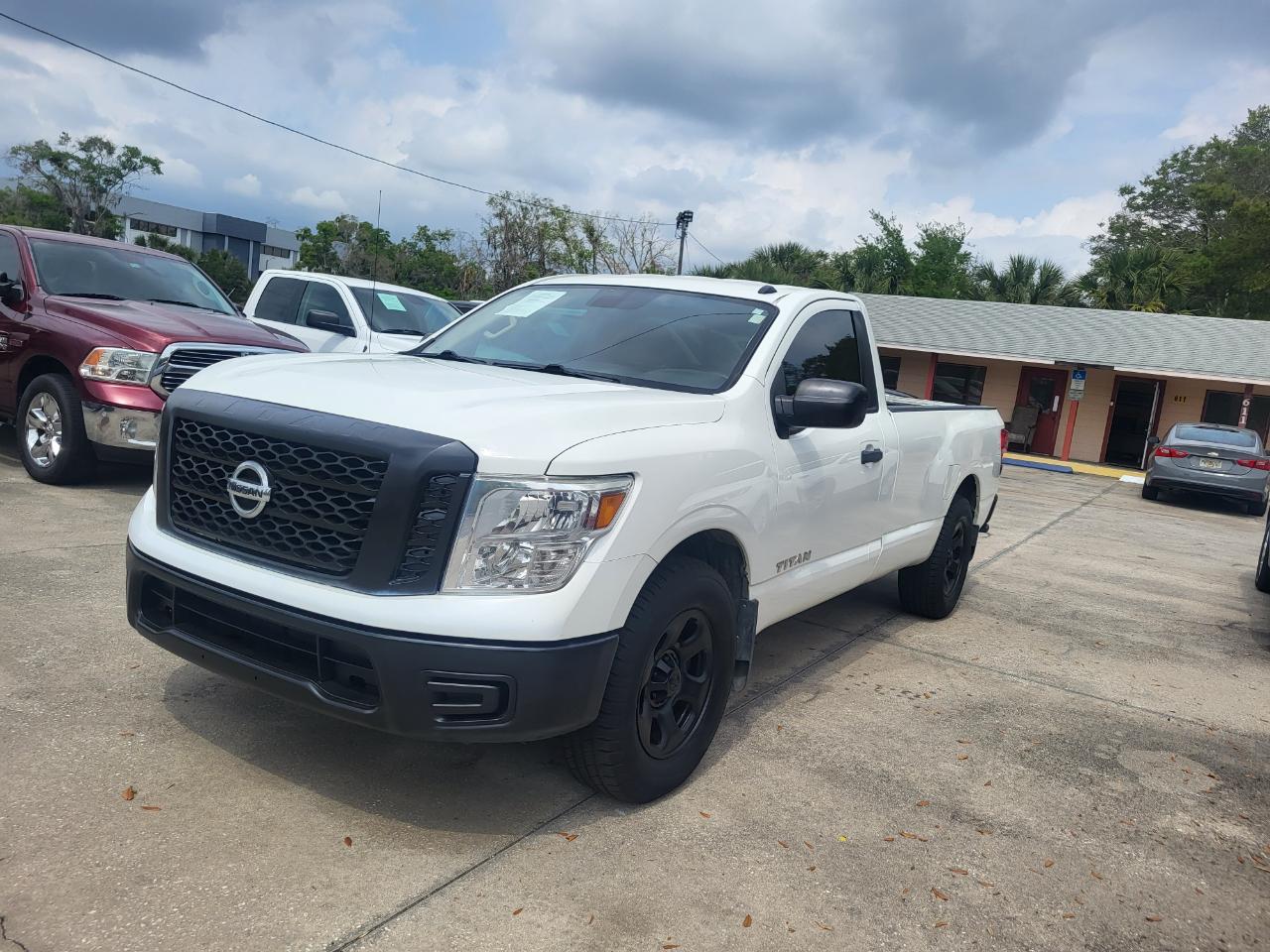 Nissan Titan S Regular Cab 2WD 2019
