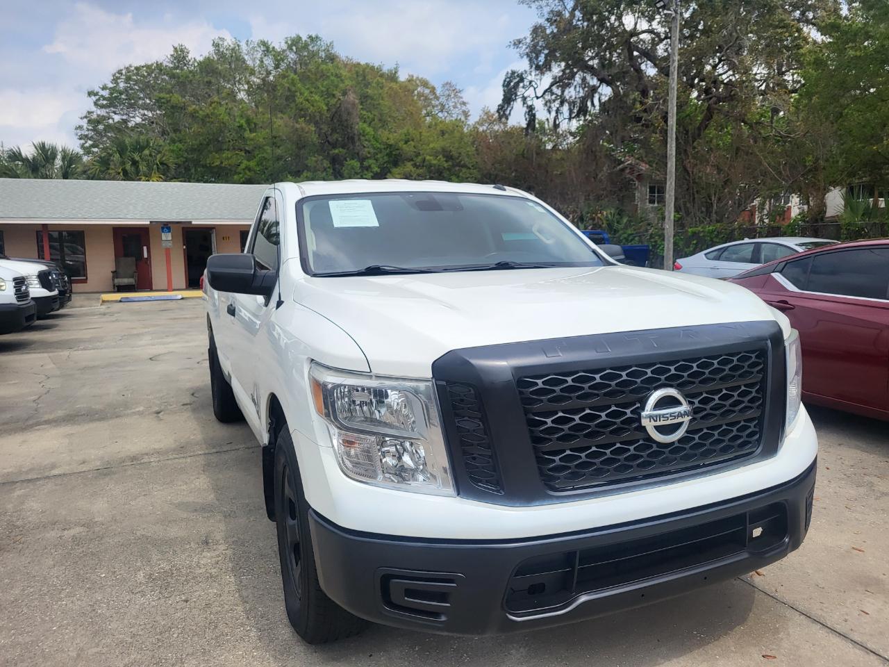 Nissan Titan S Regular Cab 2WD 2019