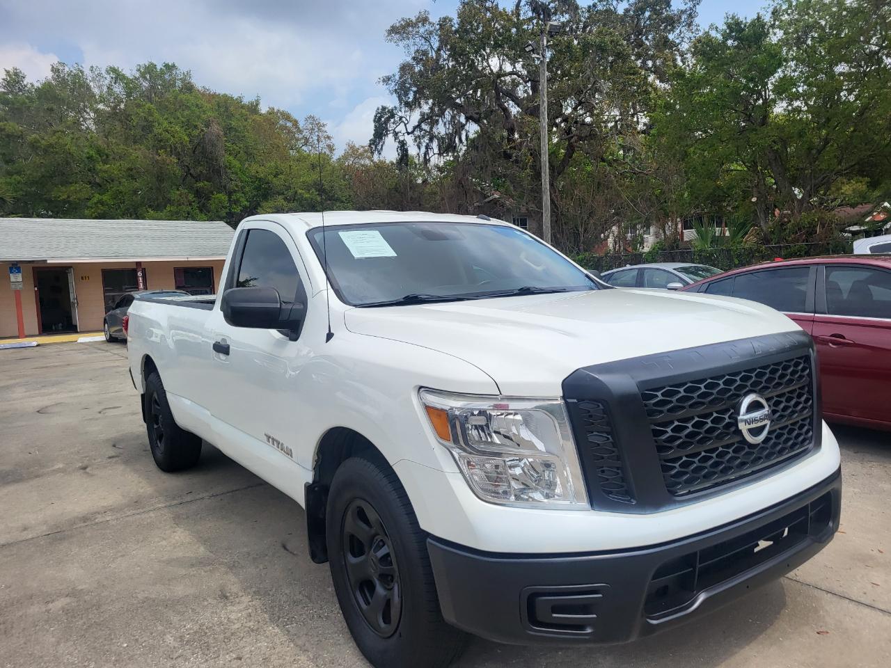 Nissan Titan S Regular Cab 2WD 2019