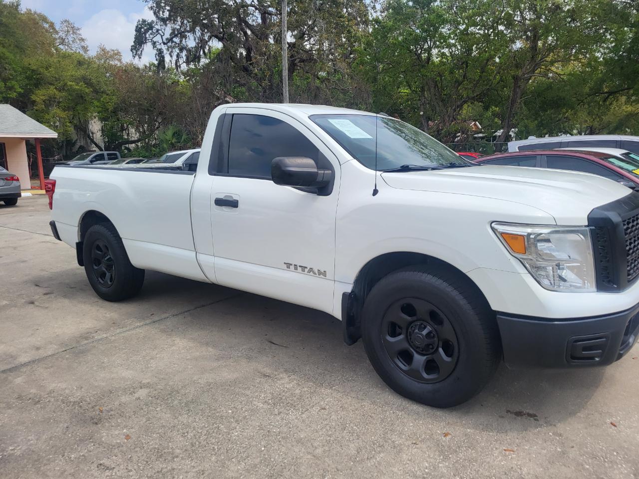 Nissan Titan S Regular Cab 2WD 2019