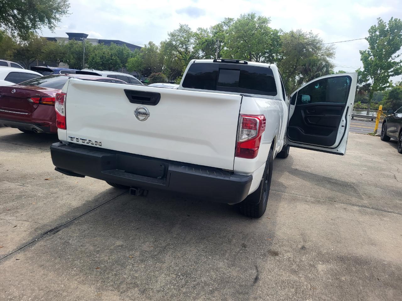 Nissan Titan S Regular Cab 2WD 2019