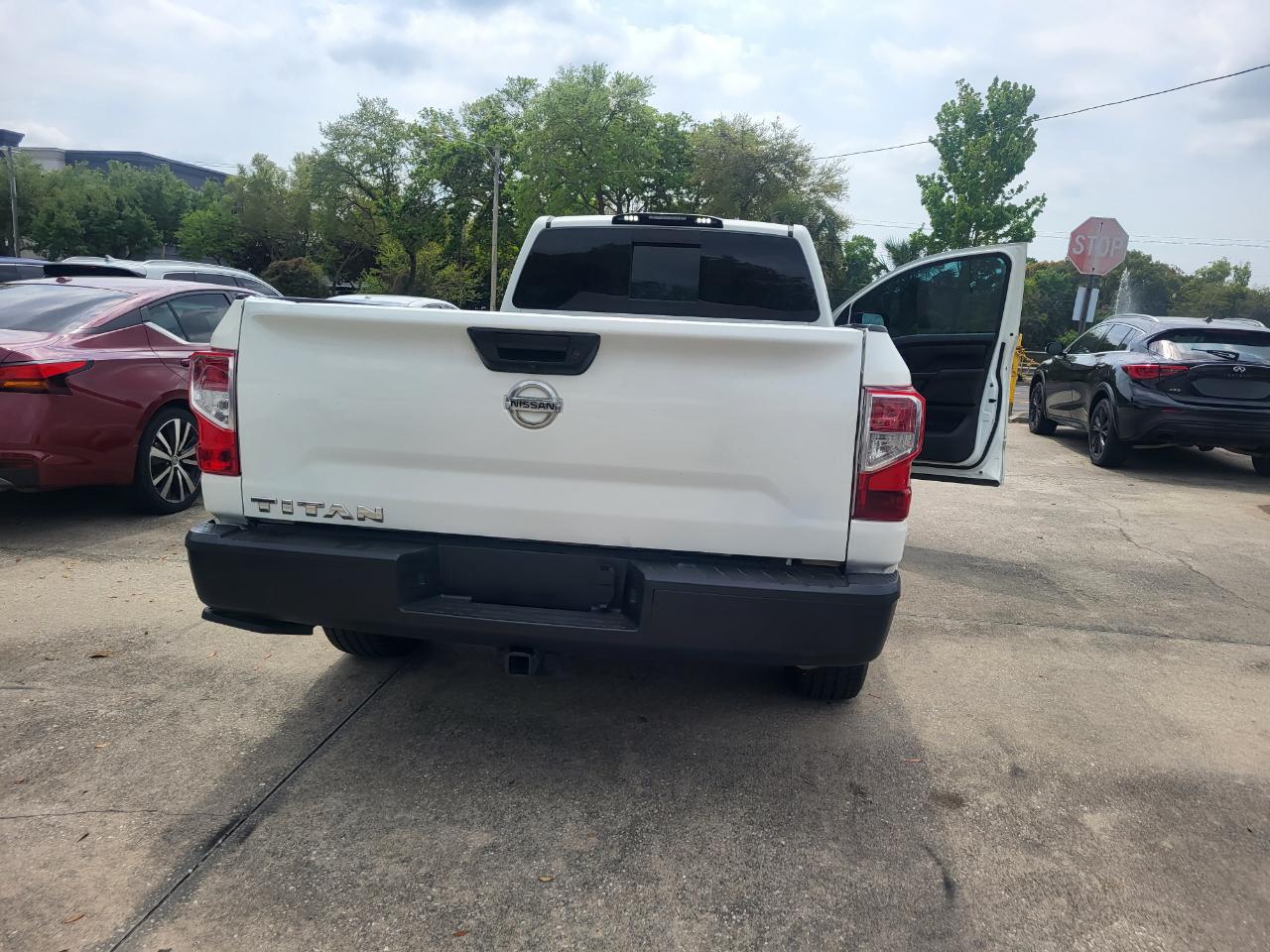 Nissan Titan S Regular Cab 2WD 2019