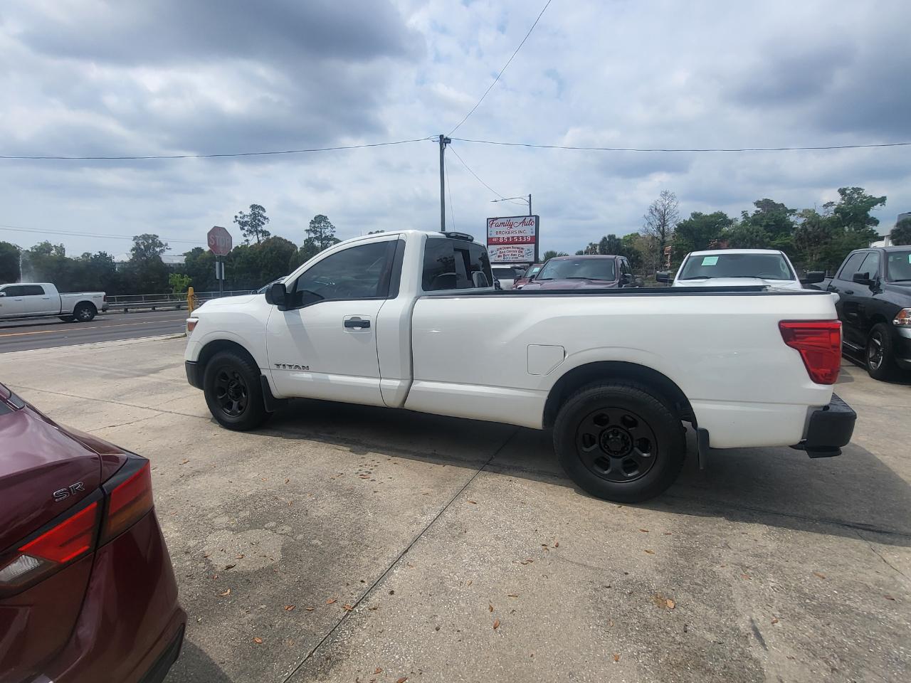 Nissan Titan S Regular Cab 2WD 2019