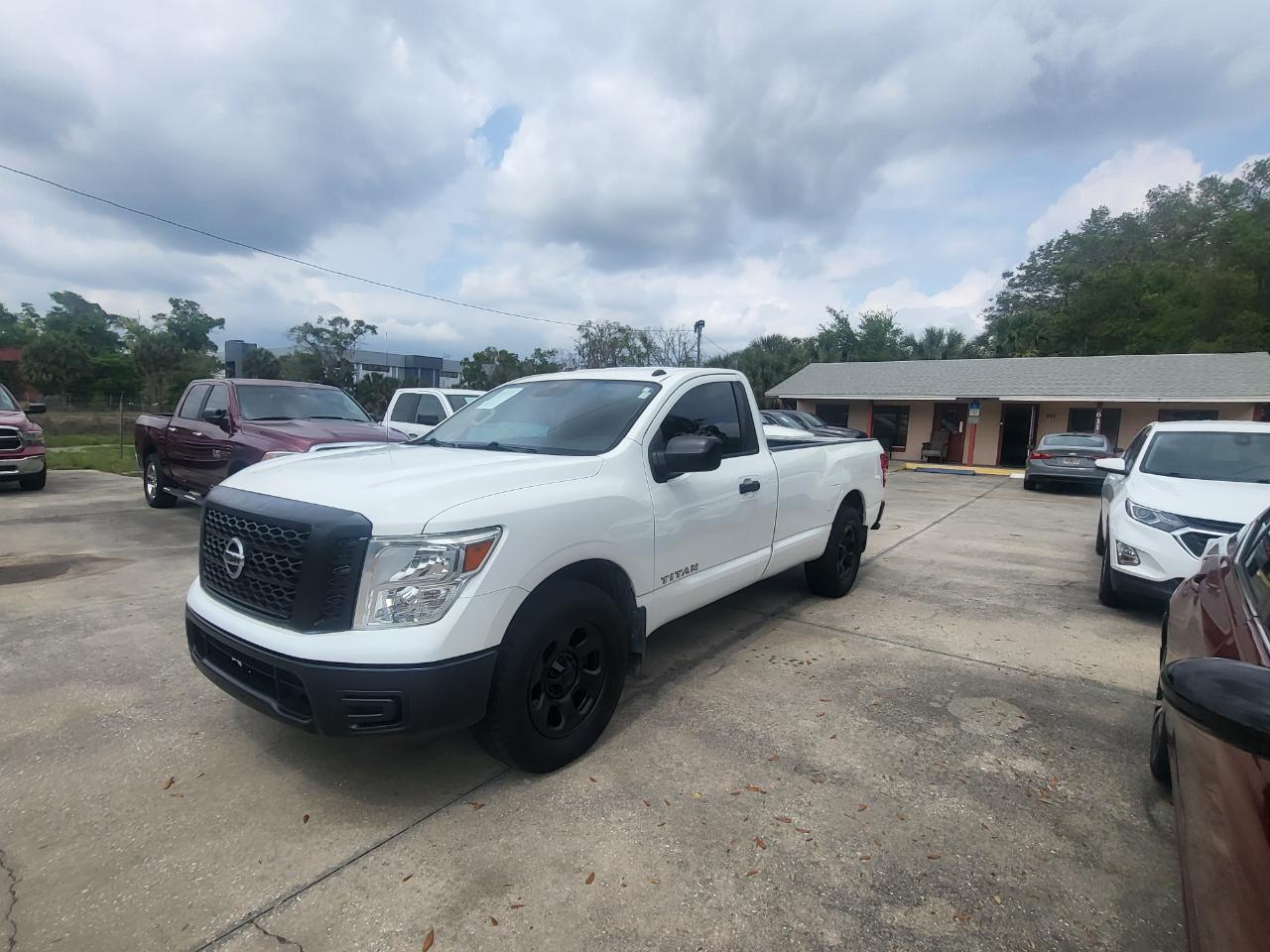 Nissan Titan S Regular Cab 2WD 2019