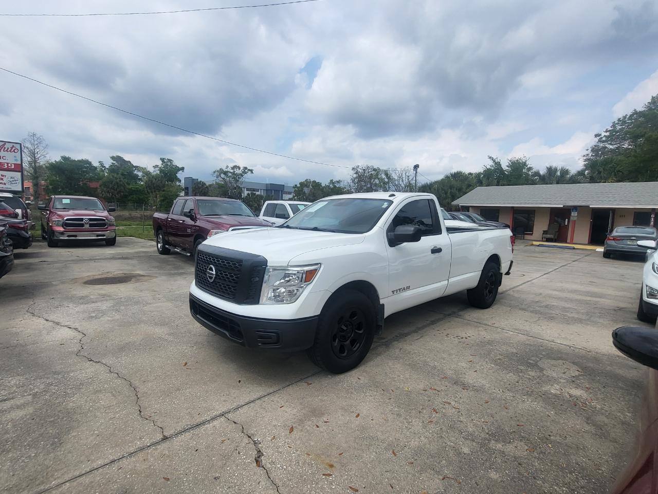 Nissan Titan S Regular Cab 2WD 2019