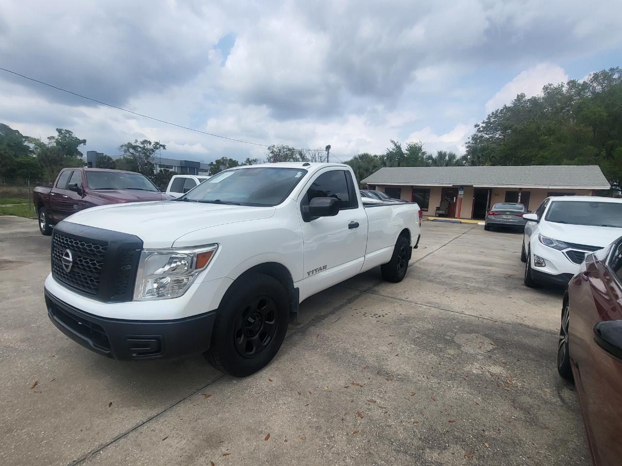 Nissan Titan S Regular Cab 2WD 2019