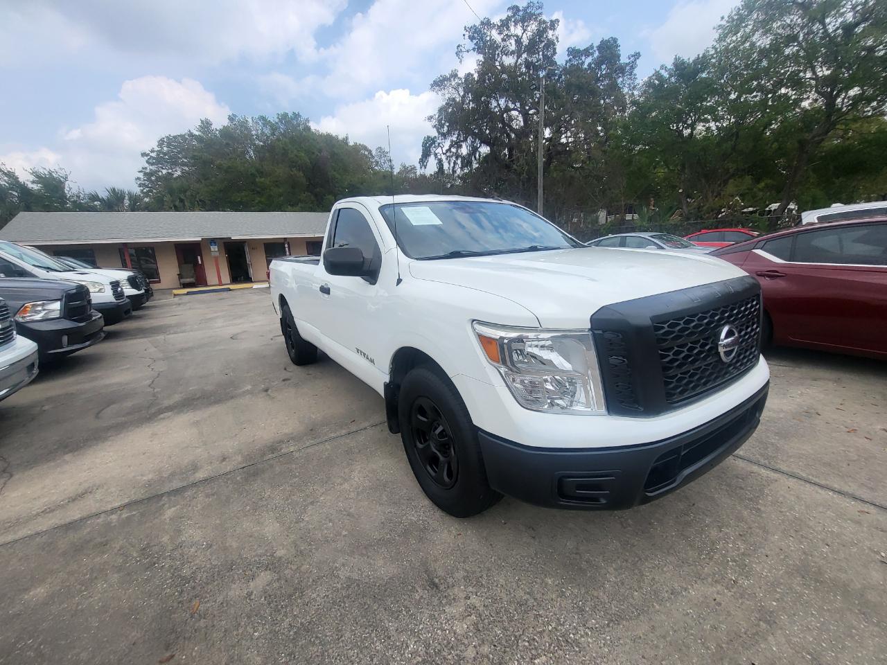 Nissan Titan S Regular Cab 2WD 2019