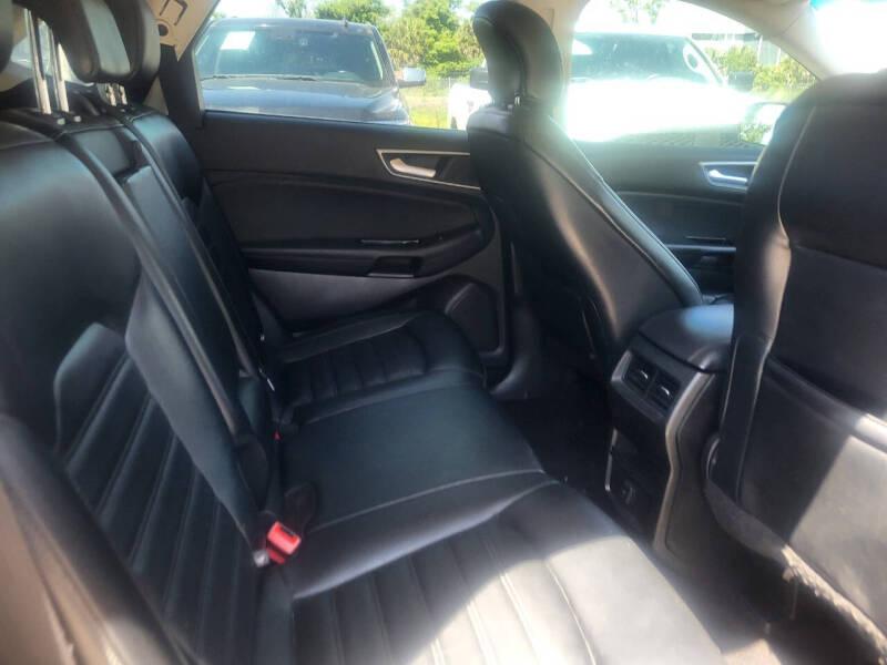 Ford Edge SEL FWD 2019