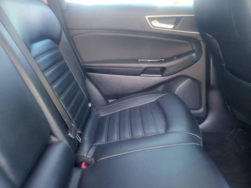 Ford Edge SEL FWD 2019