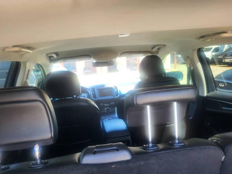 Ford Edge SEL FWD 2019