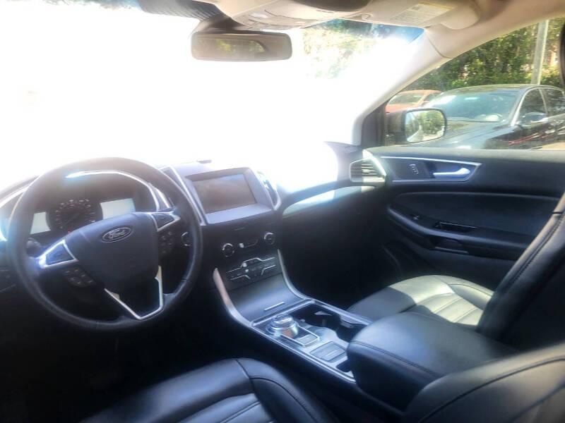 Ford Edge SEL FWD 2019