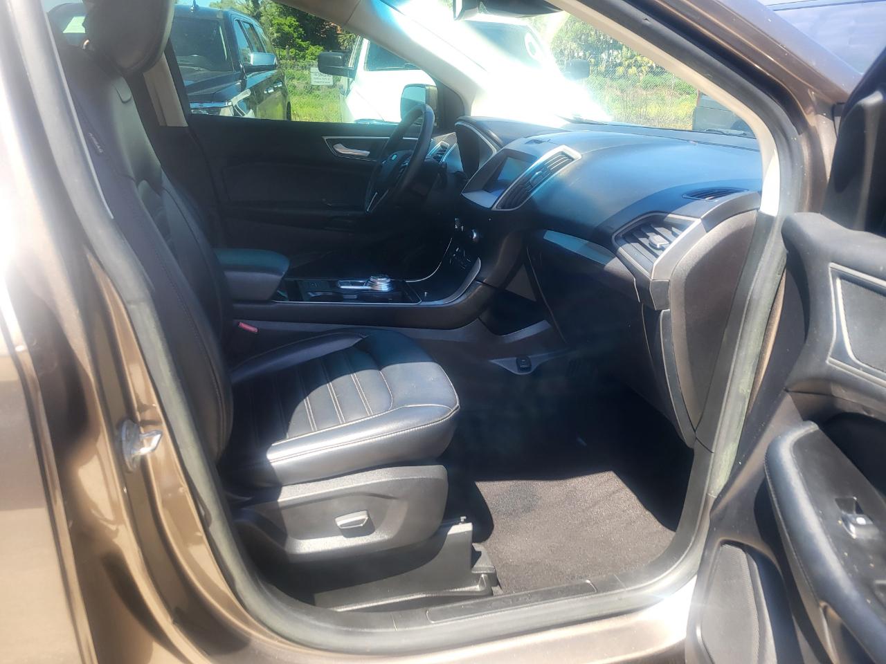 Ford Edge SEL FWD 2019