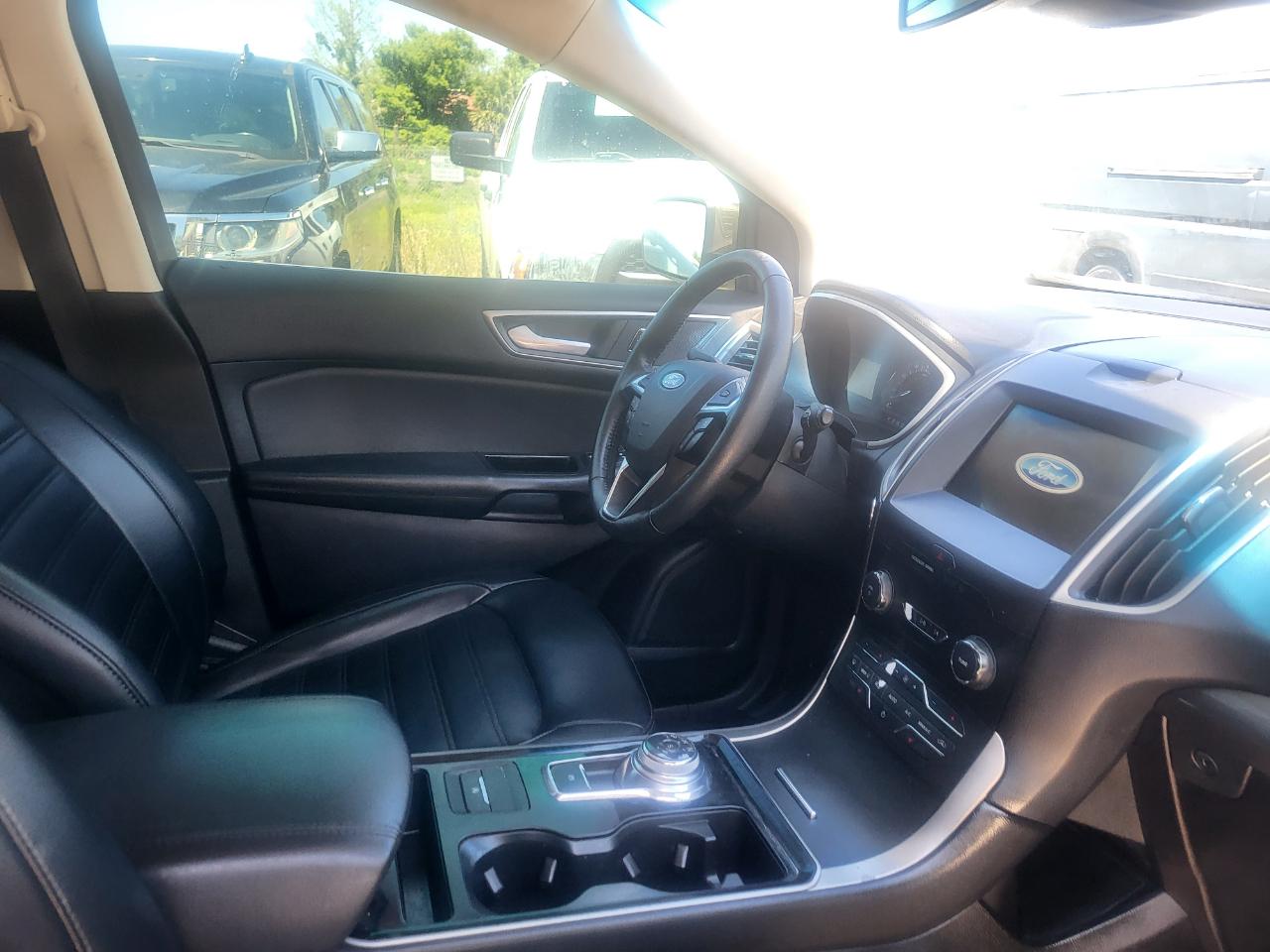 Ford Edge SEL FWD 2019