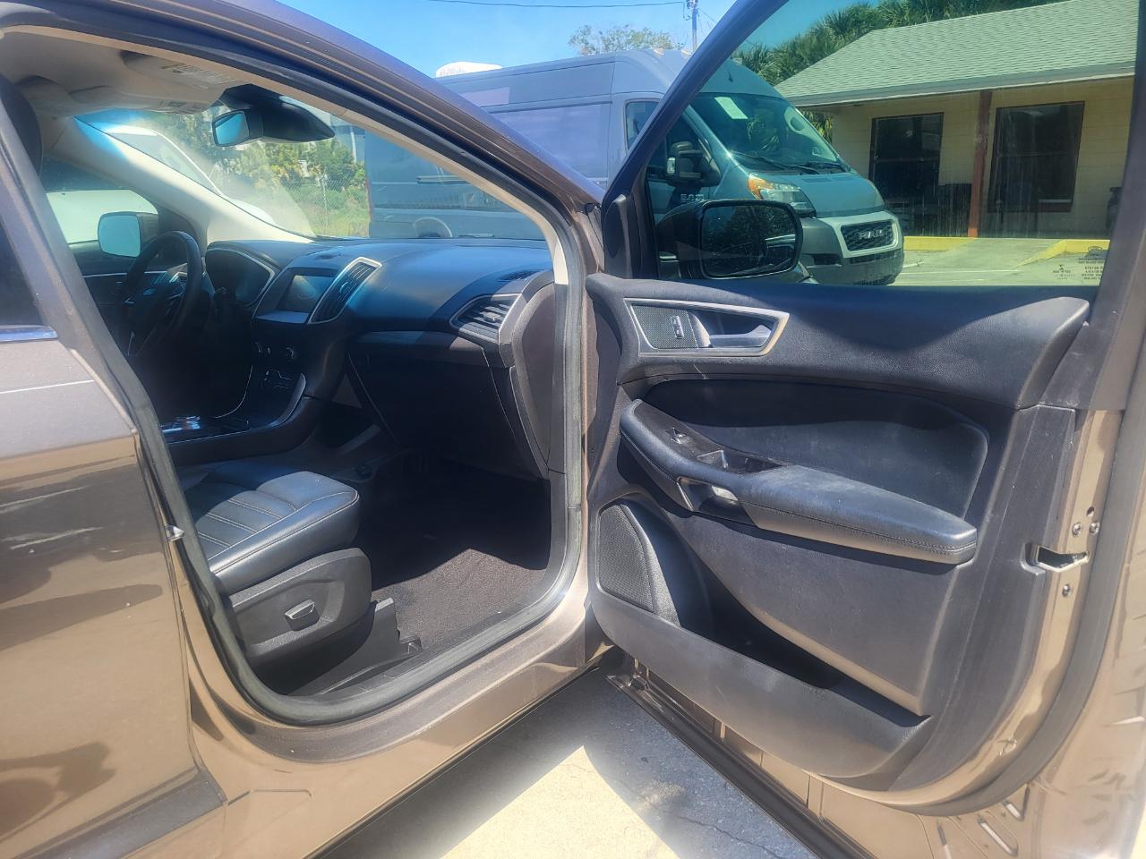 Ford Edge SEL FWD 2019