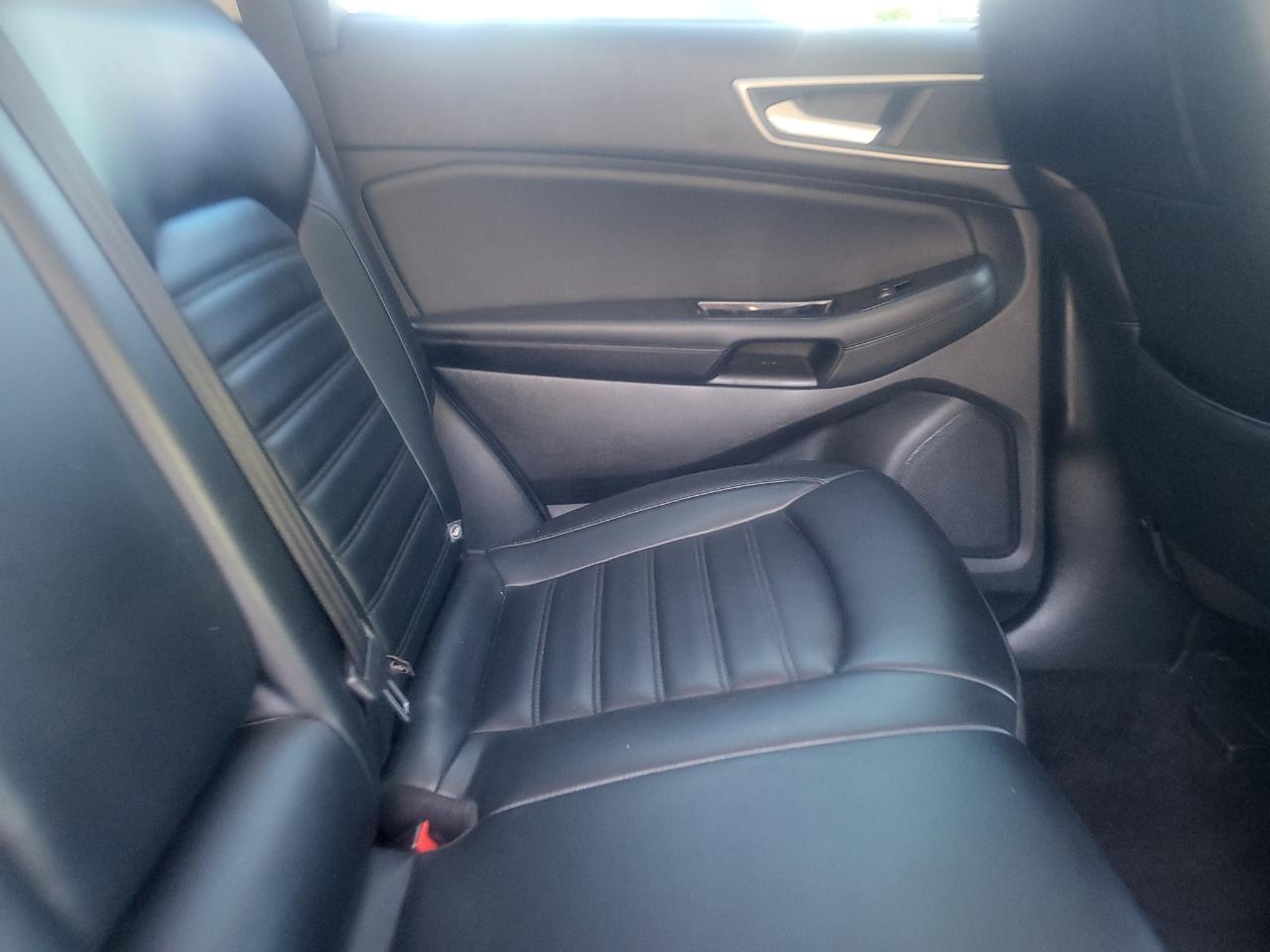 Ford Edge SEL FWD 2019
