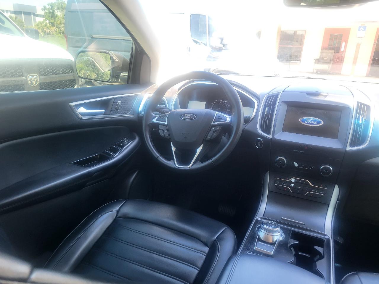 Ford Edge SEL FWD 2019