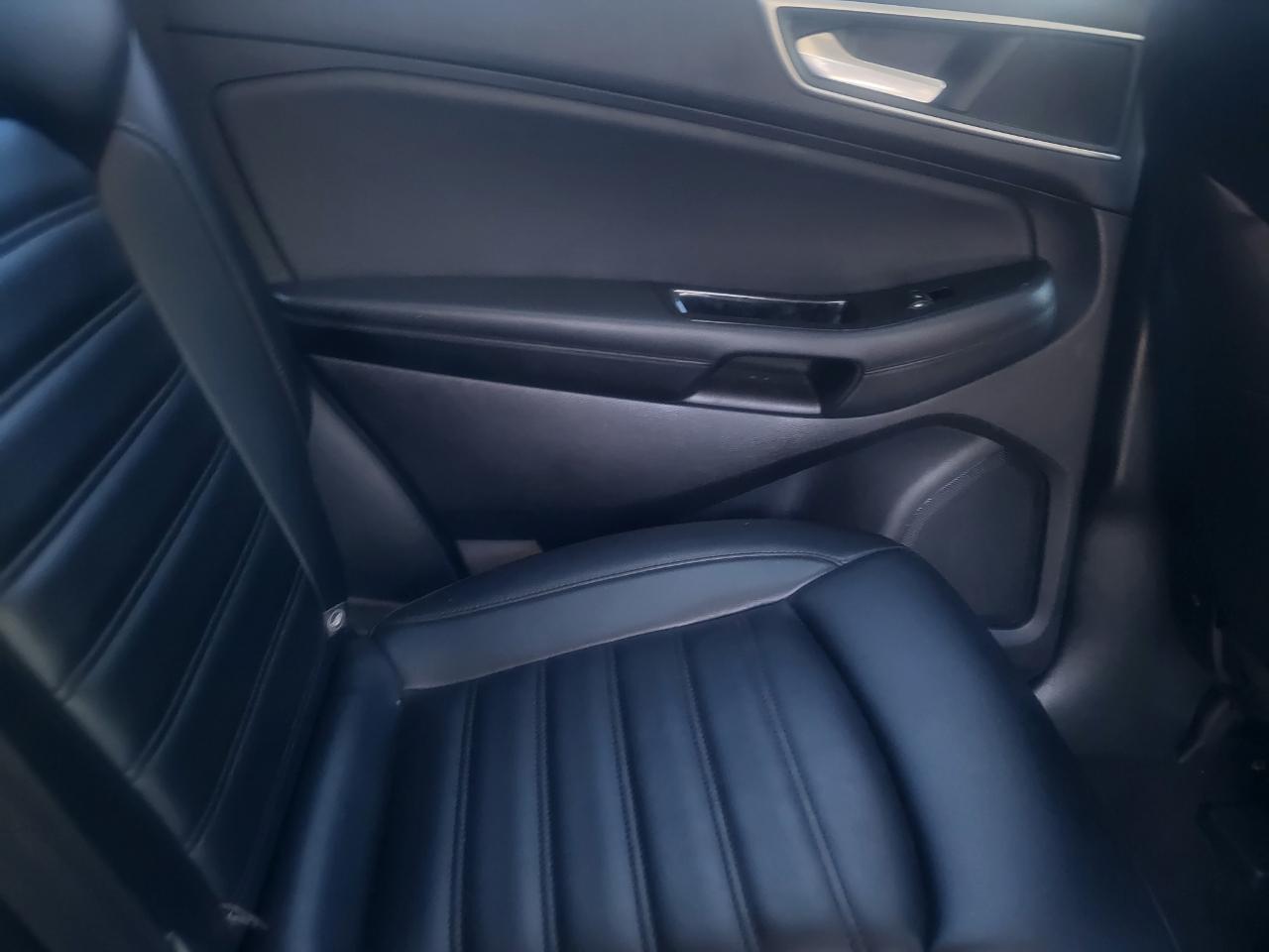 Ford Edge SEL FWD 2019
