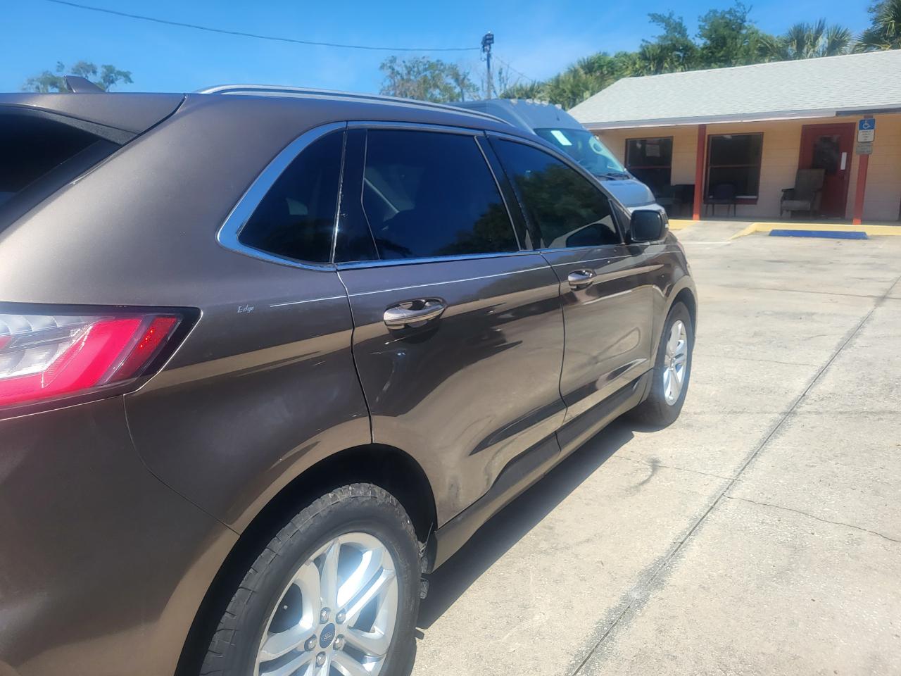 Ford Edge SEL FWD 2019