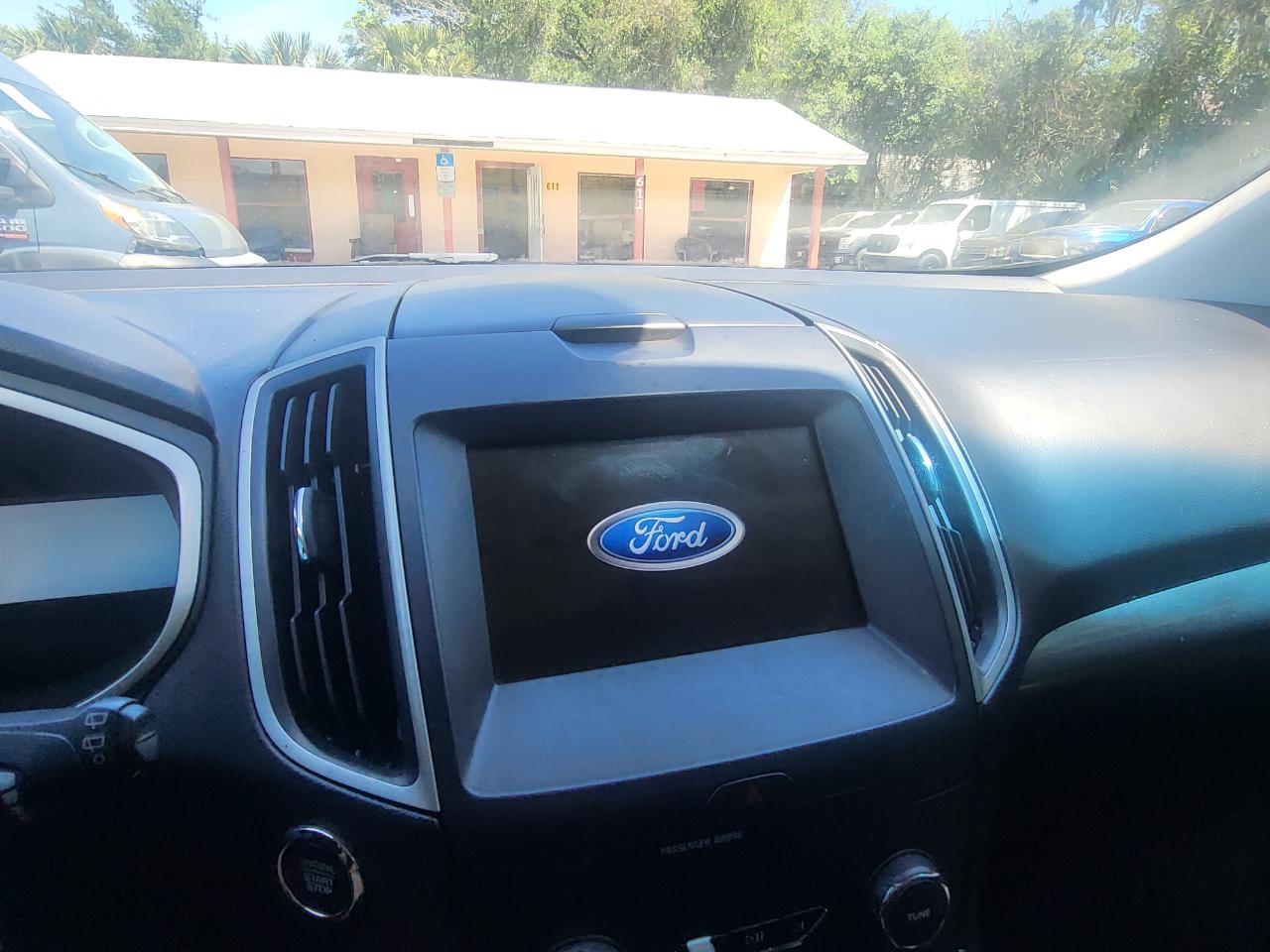 Ford Edge SEL FWD 2019