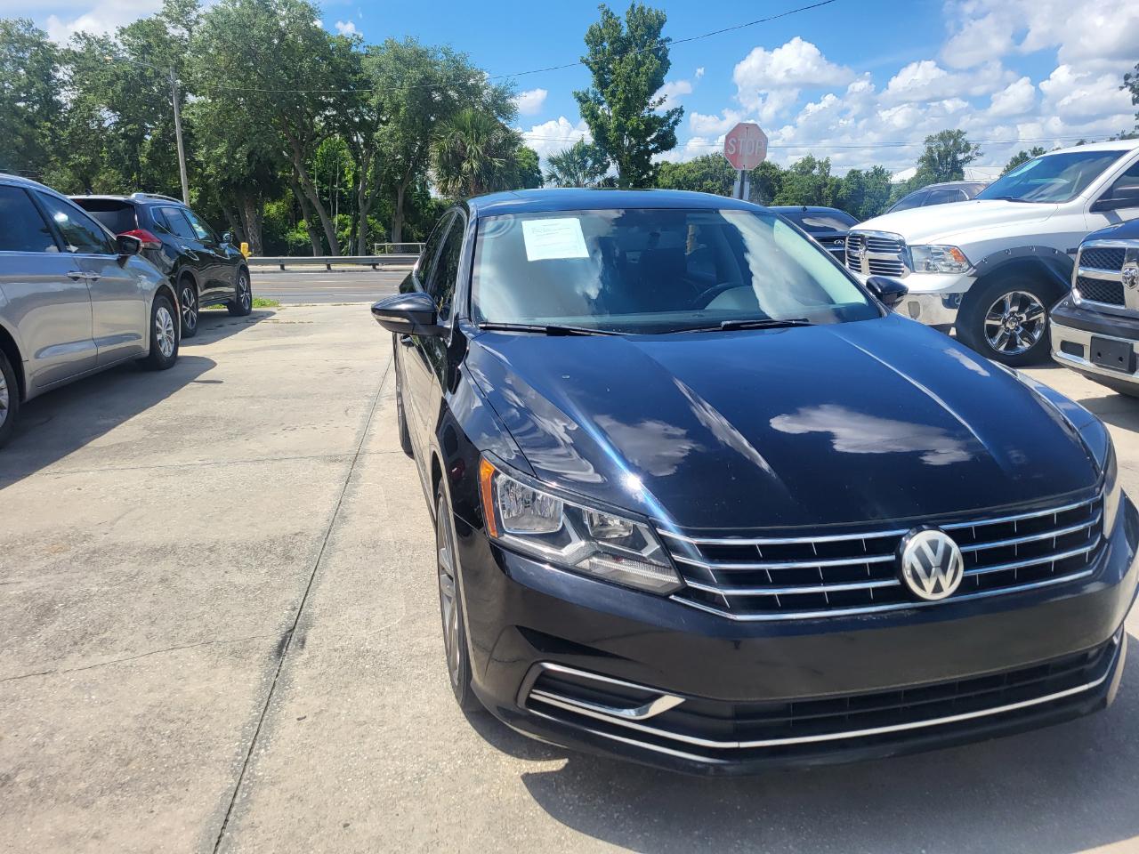 Volkswagen Passat SE 6A 2016