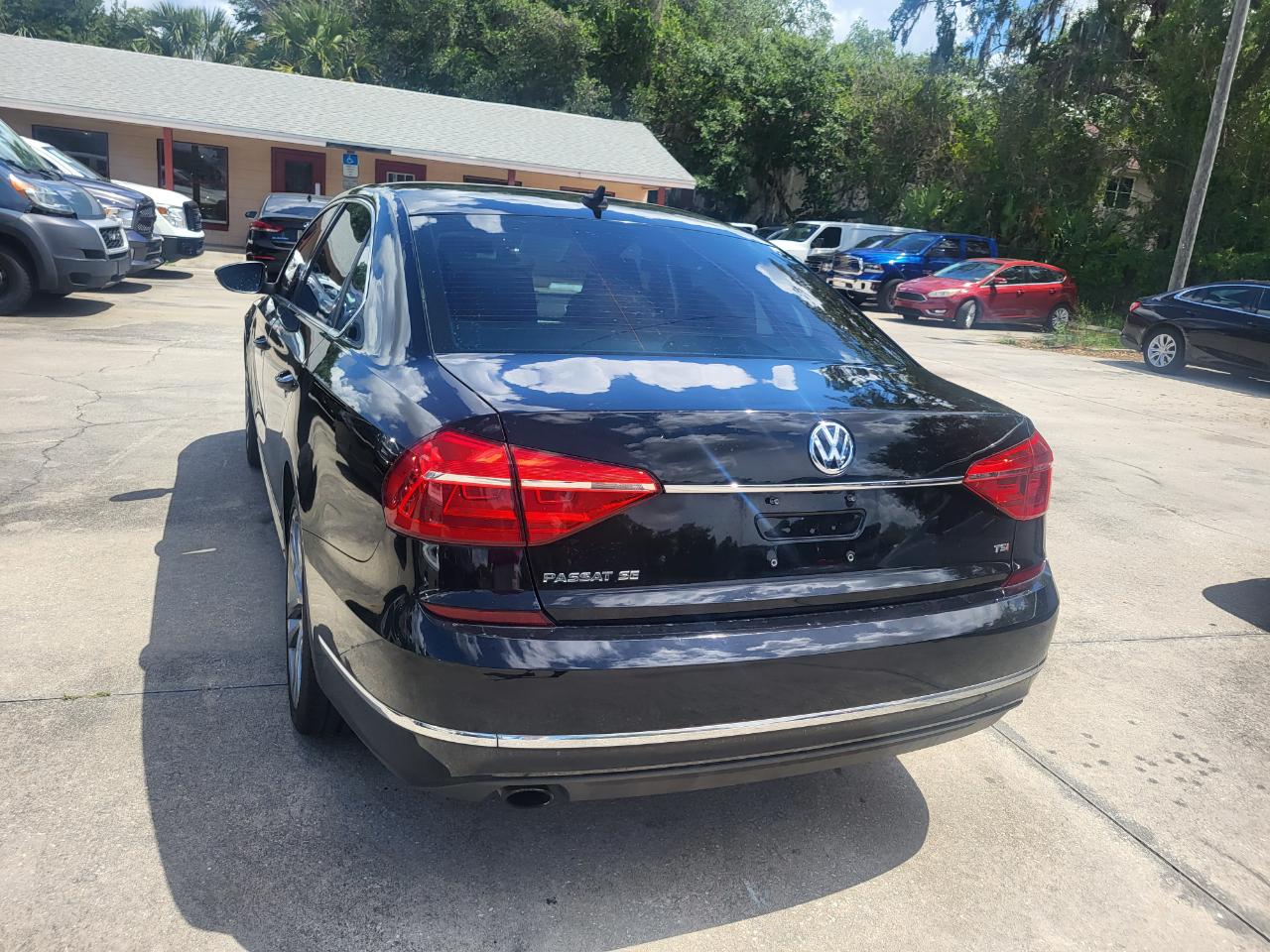 Volkswagen Passat SE 6A 2016