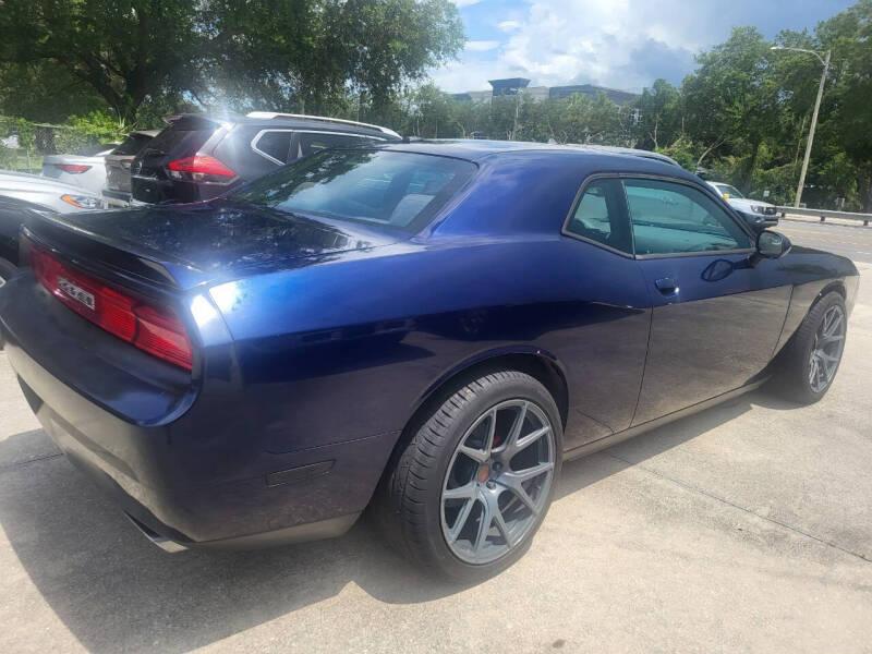 Dodge Challenger R/T 2013