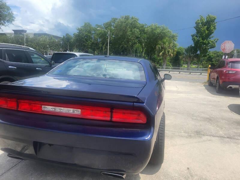 Dodge Challenger R/T 2013