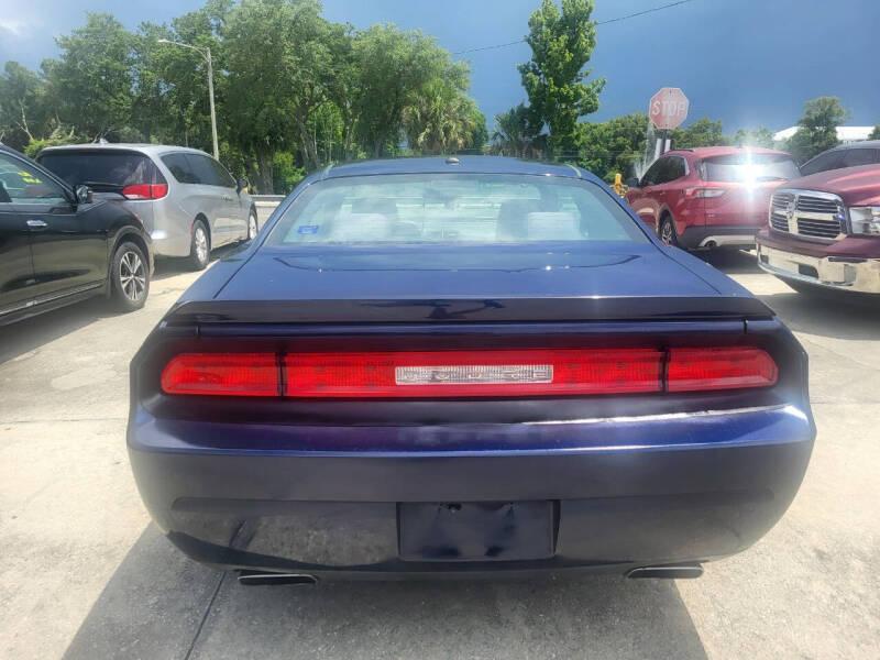 Dodge Challenger R/T 2013