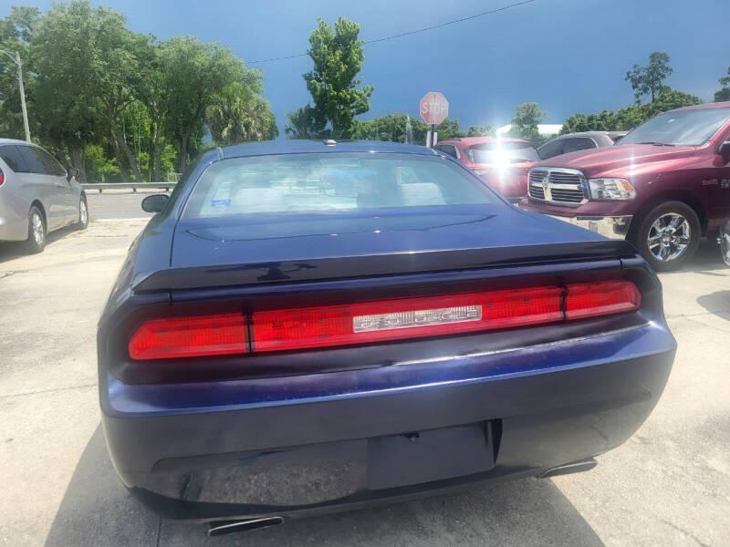Dodge Challenger R/T 2013