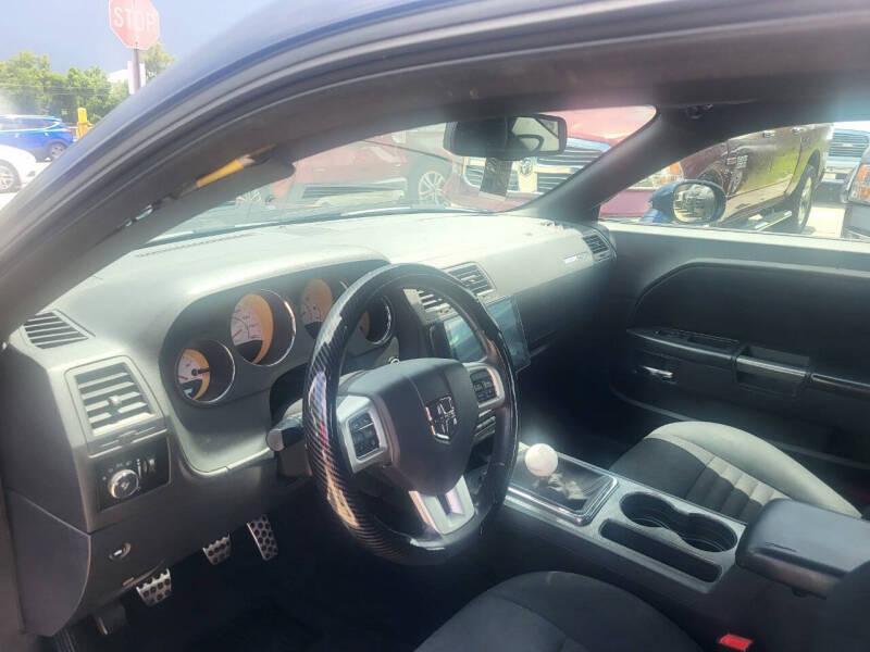 Dodge Challenger R/T 2013