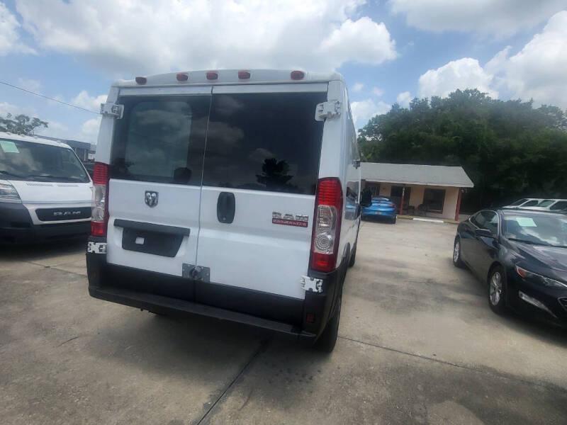 RAM Promaster 1500 Low Roof Tradesman 136-in. WB 2017