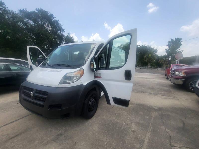 RAM Promaster 1500 Low Roof Tradesman 136-in. WB 2017