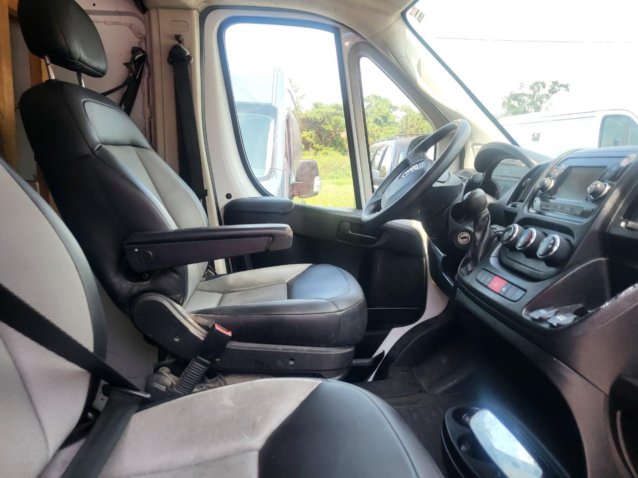 RAM Promaster 1500 Low Roof 136-in. WB 2020