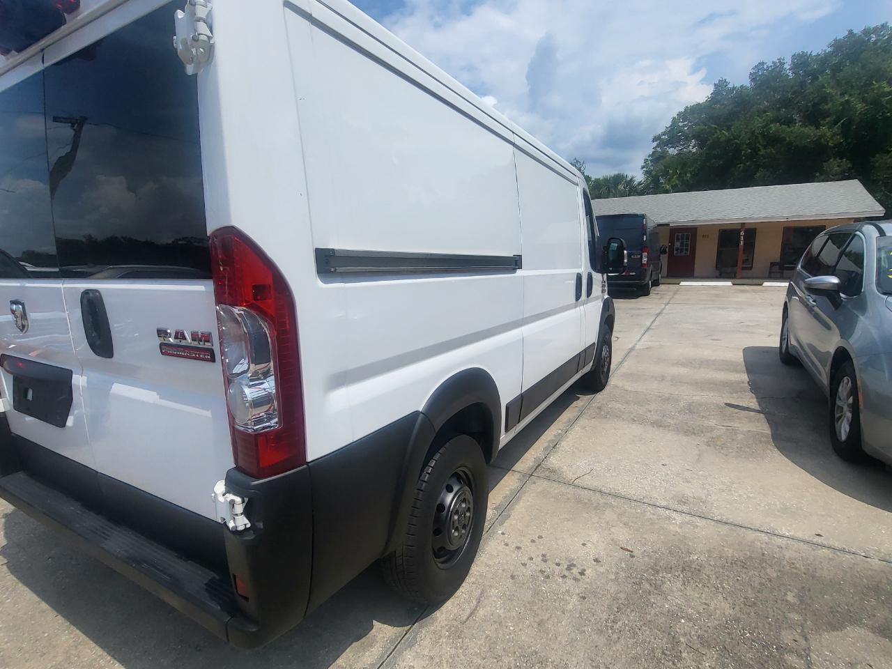 RAM Promaster 1500 Low Roof 136-in. WB 2020