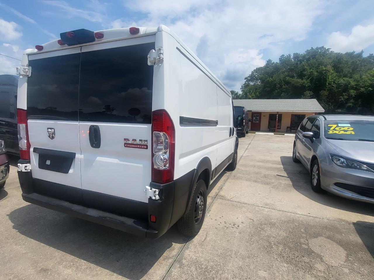 RAM Promaster 1500 Low Roof 136-in. WB 2020