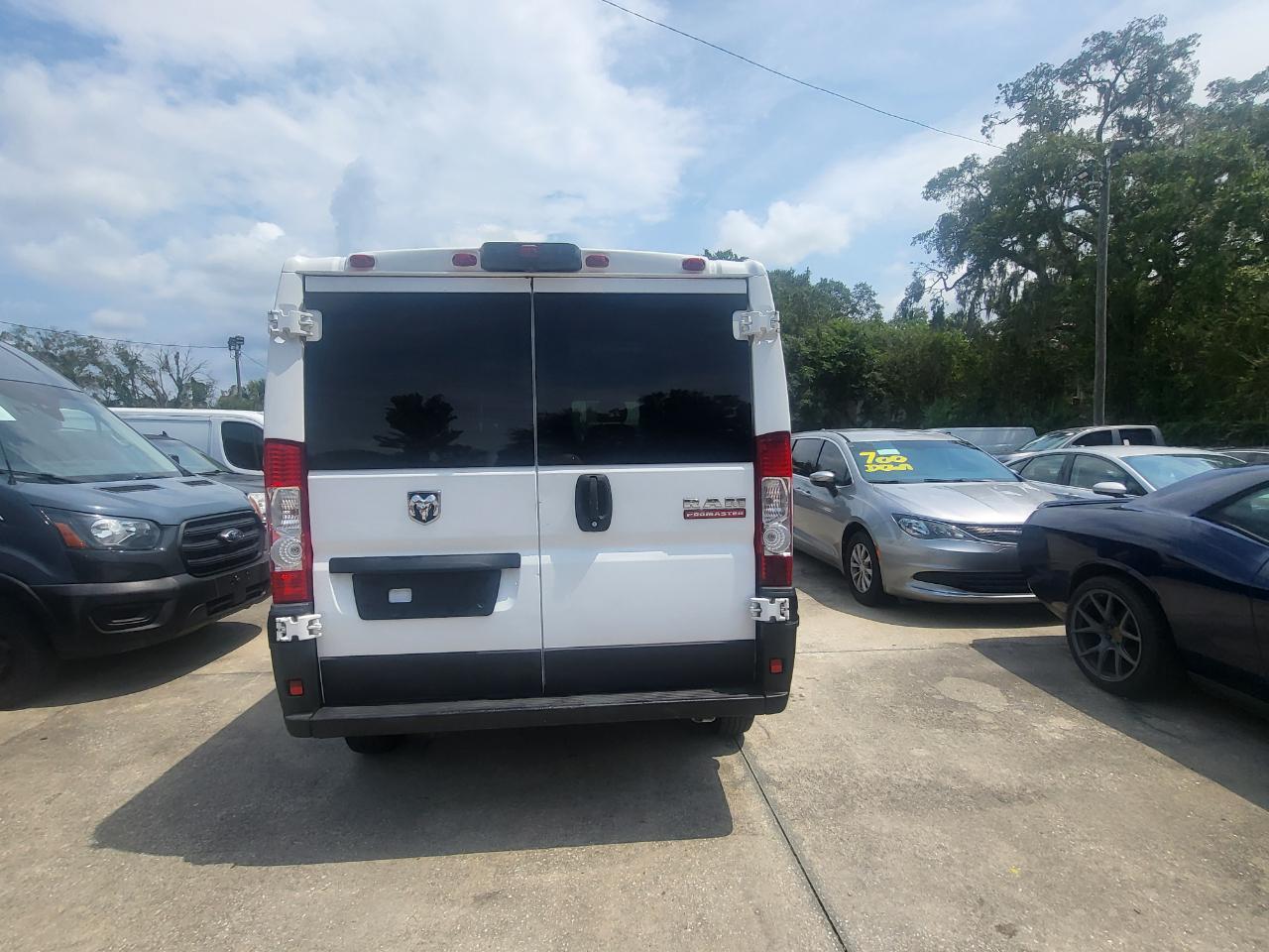 RAM Promaster 1500 Low Roof 136-in. WB 2020
